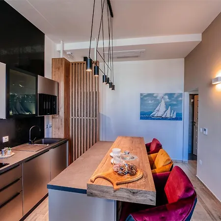 Dedaj - Delux Apartment Zadar