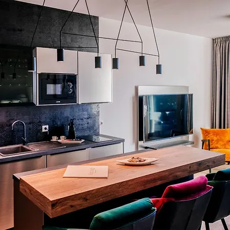 Dedaj - Delux Apartment