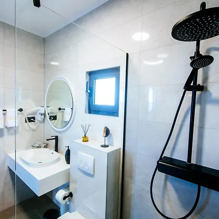 Dedaj - Delux With Sea View Pool *