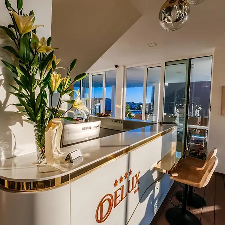 Dedaj - Delux With Sea View Pool Διαμέρισμα Ζαντάρ