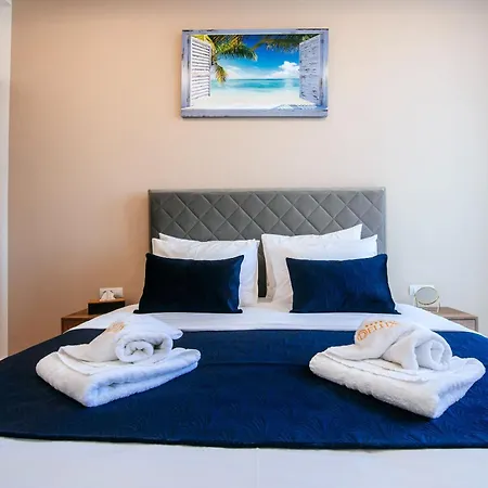 Dedaj - Delux With Sea View Pool Διαμέρισμα *