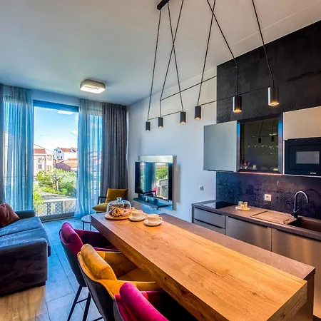 公寓 Dedaj - Delux *