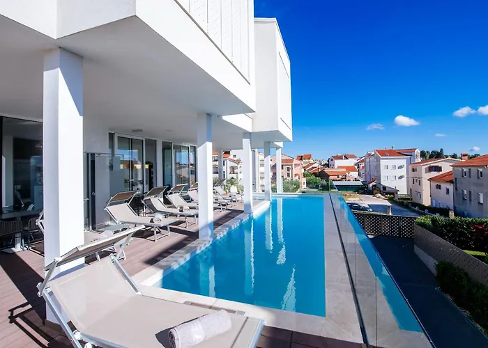 דירה Dedaj - Delux